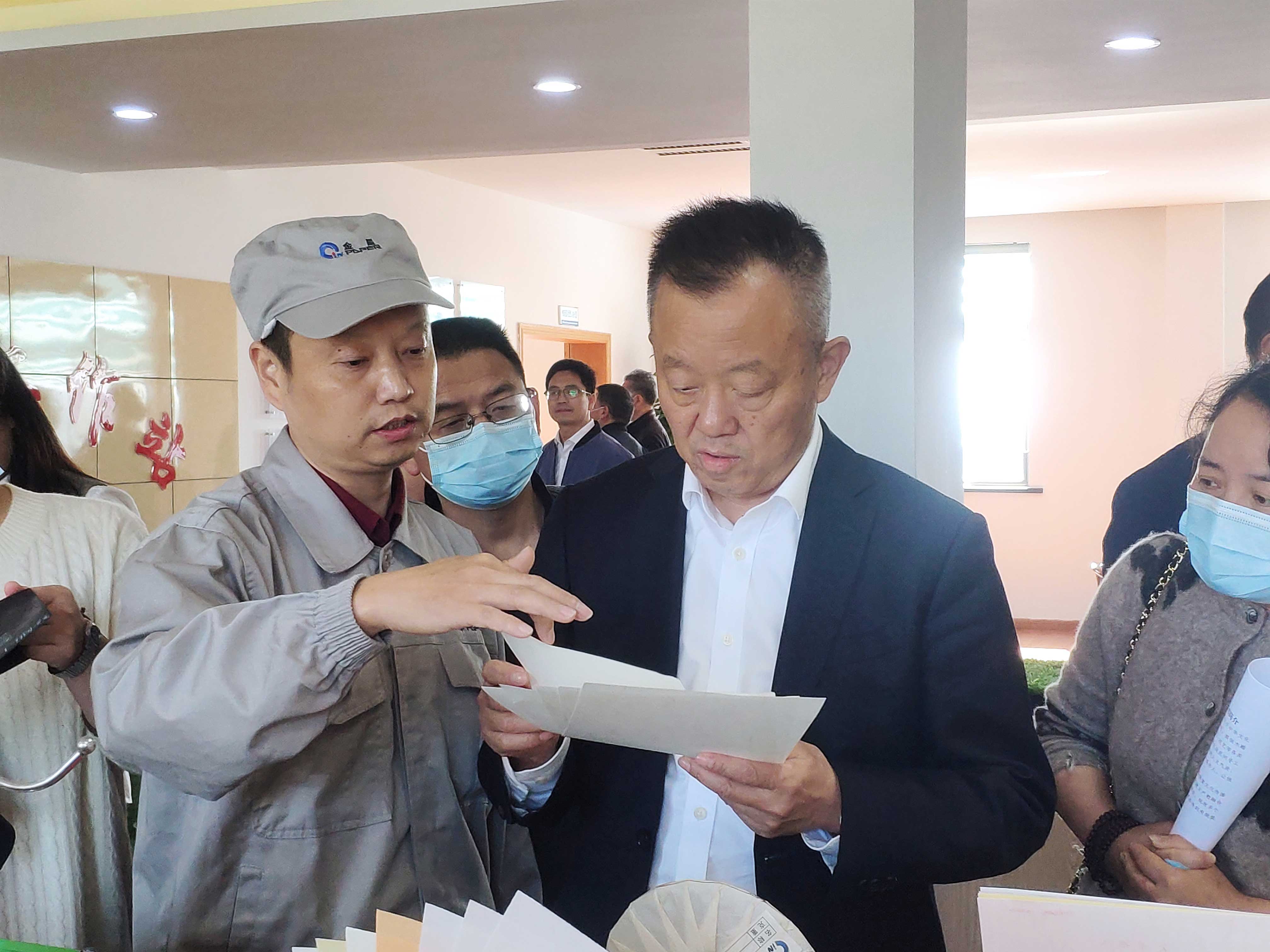 副市長(zhǎng)王良春來我司考察訪問